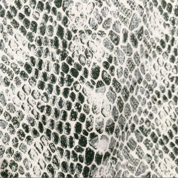 AG Jeans Mari snake-print high-rise straight-leg jeans - Picture 6 of 6